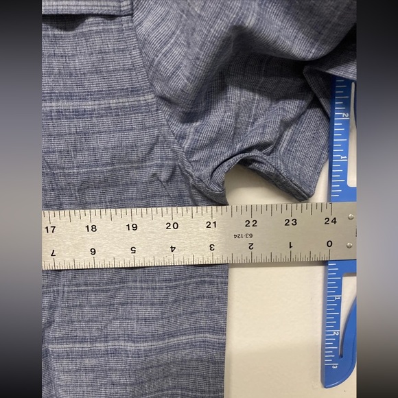 Flag & Anthem Mens Plaid Shirt Button Up Medium Blue Navy Stretch Lightweight - Picture 12 of 13